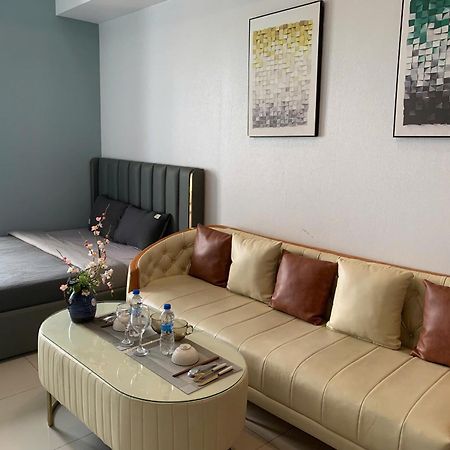 Awesome Rivergate Apartment - Cbd In Hcm City Хошимин Екстериор снимка