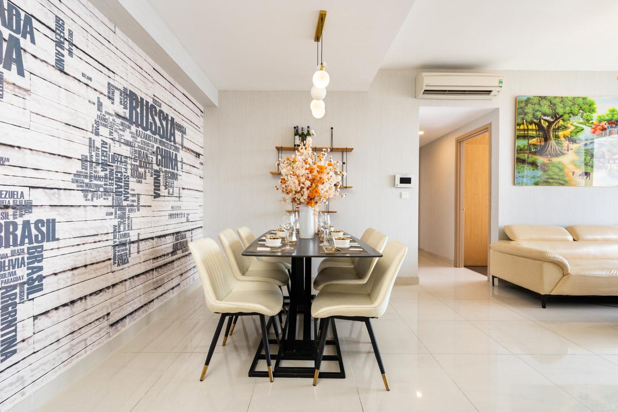 Awesome Rivergate Apartment - Cbd In Hcm City Хошимин Екстериор снимка