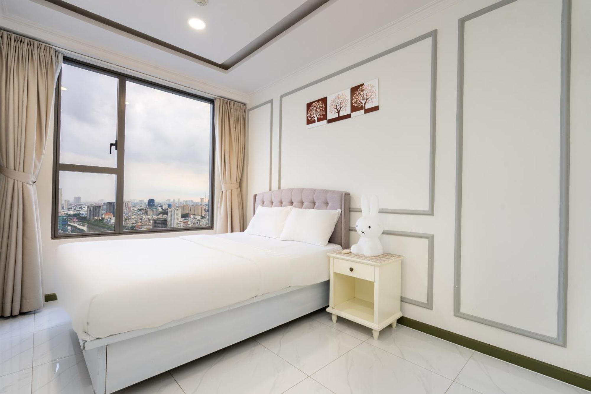 Awesome Rivergate Apartment - Cbd In Hcm City Хошимин Екстериор снимка