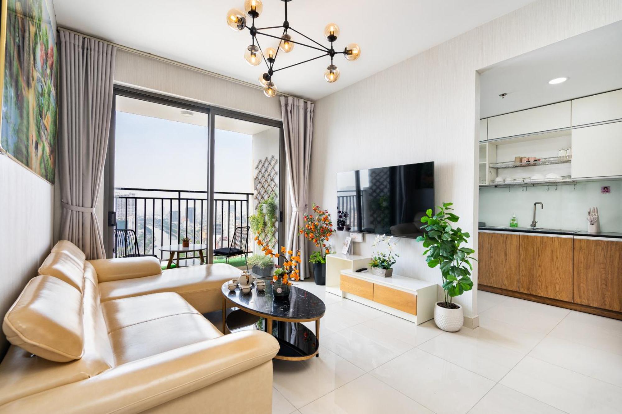 Awesome Rivergate Apartment - Cbd In Hcm City Хошимин Екстериор снимка