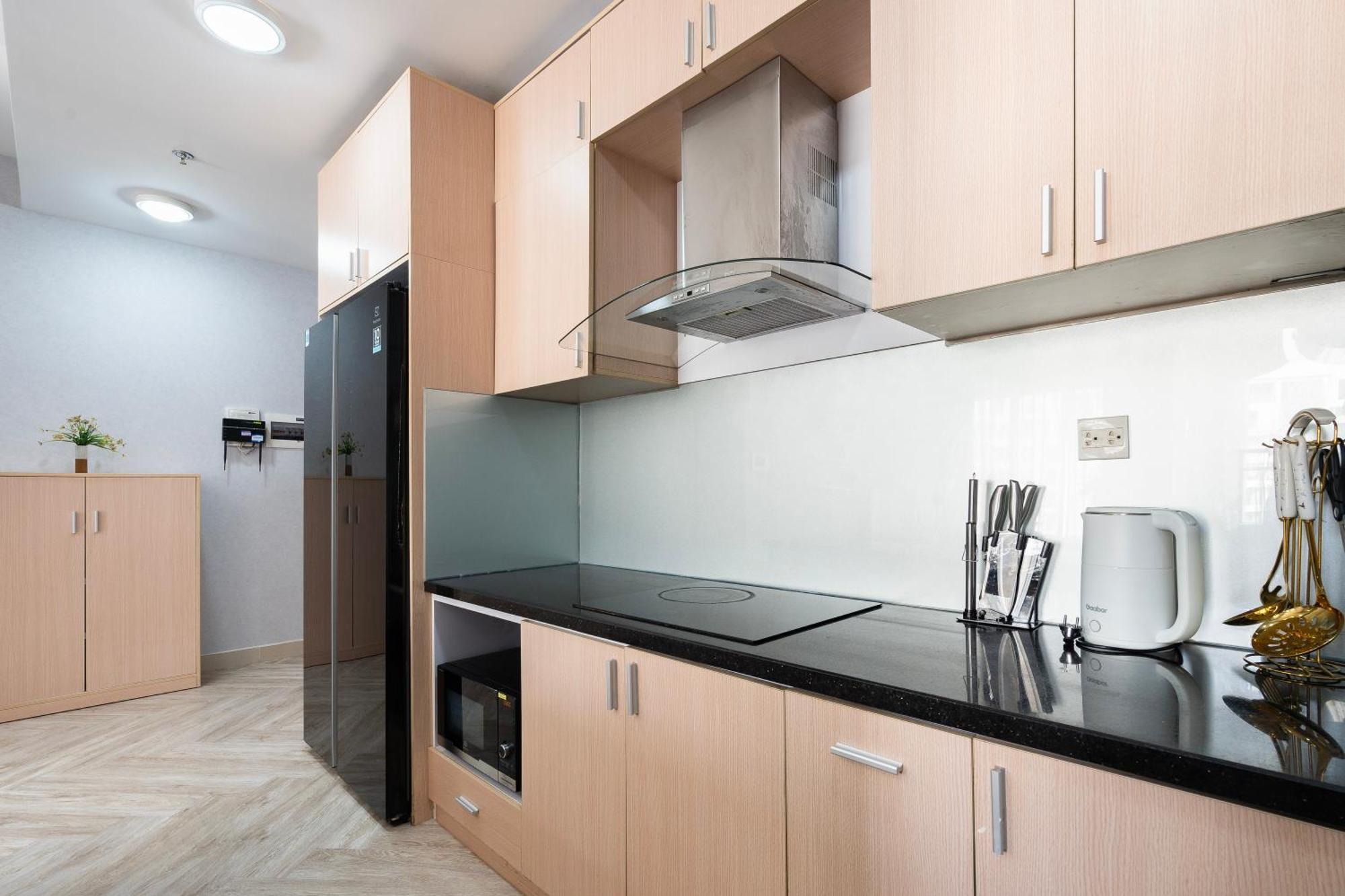 Awesome Rivergate Apartment - Cbd In Hcm City Хошимин Екстериор снимка