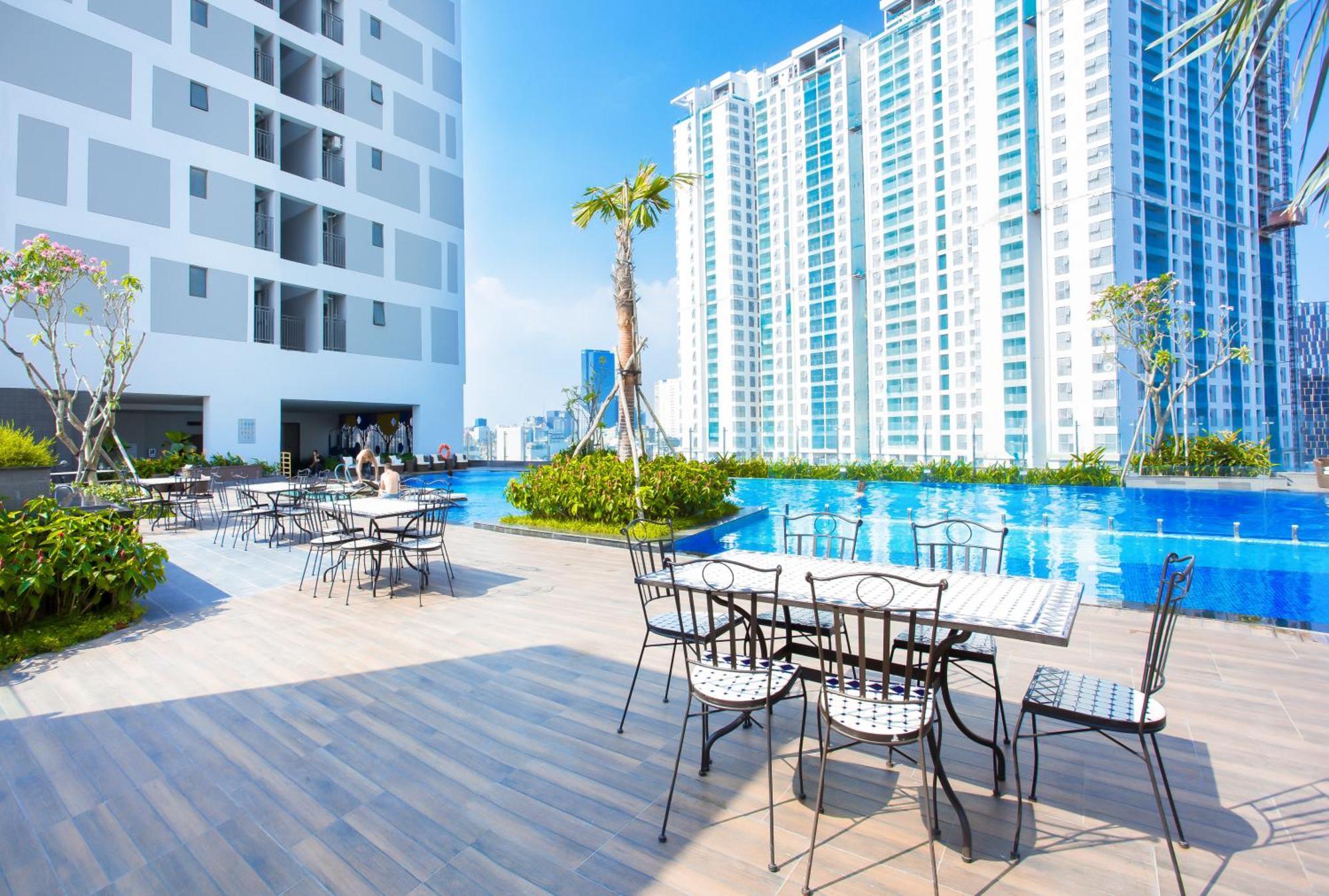 Awesome Rivergate Apartment - Cbd In Hcm City Хошимин Екстериор снимка