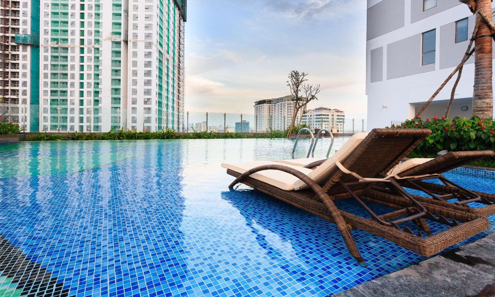 Awesome Rivergate Apartment - Cbd In Hcm City Хошимин Екстериор снимка